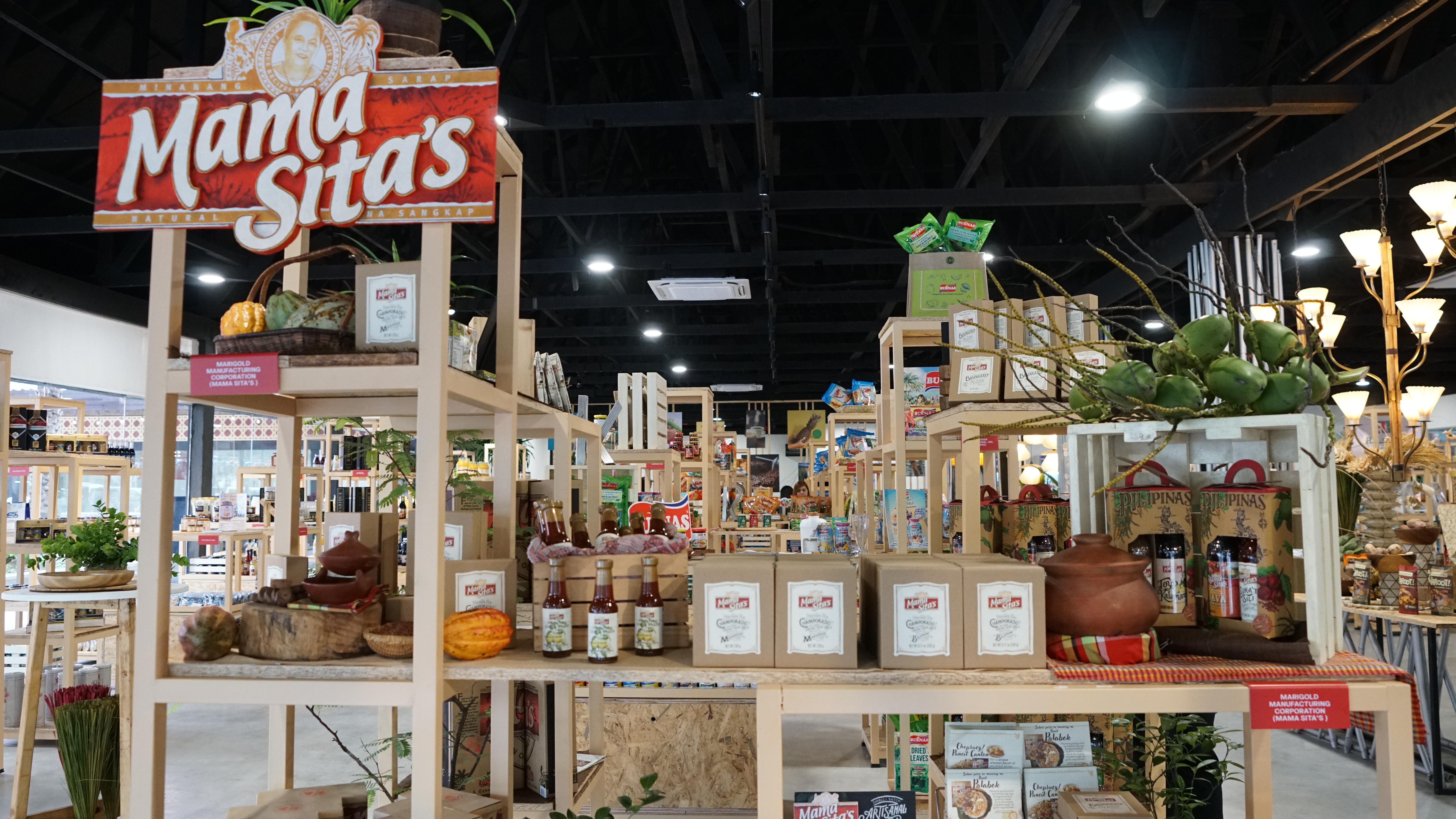 Mama Sita's and other food exhibitors
